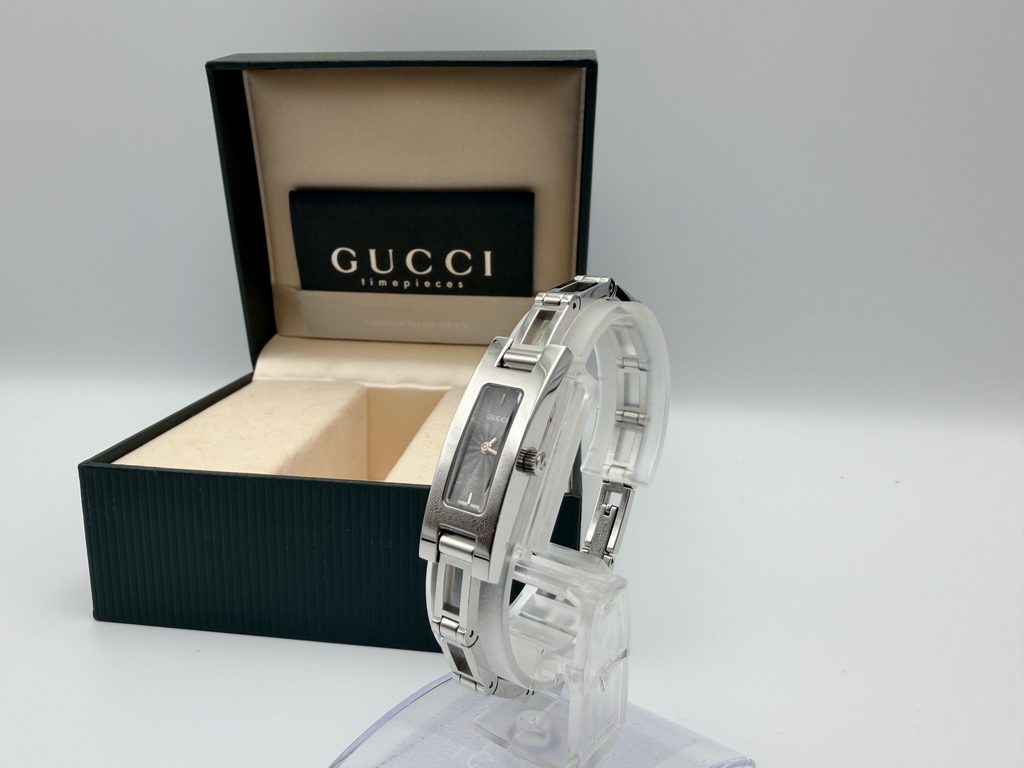 北島町のお客様から買取したGUCCI 3900Lレディース腕時計