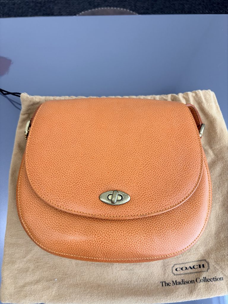 板野町大寺のお客様から買取したCOACHコーチ マディソン レザーショルダーバッグ