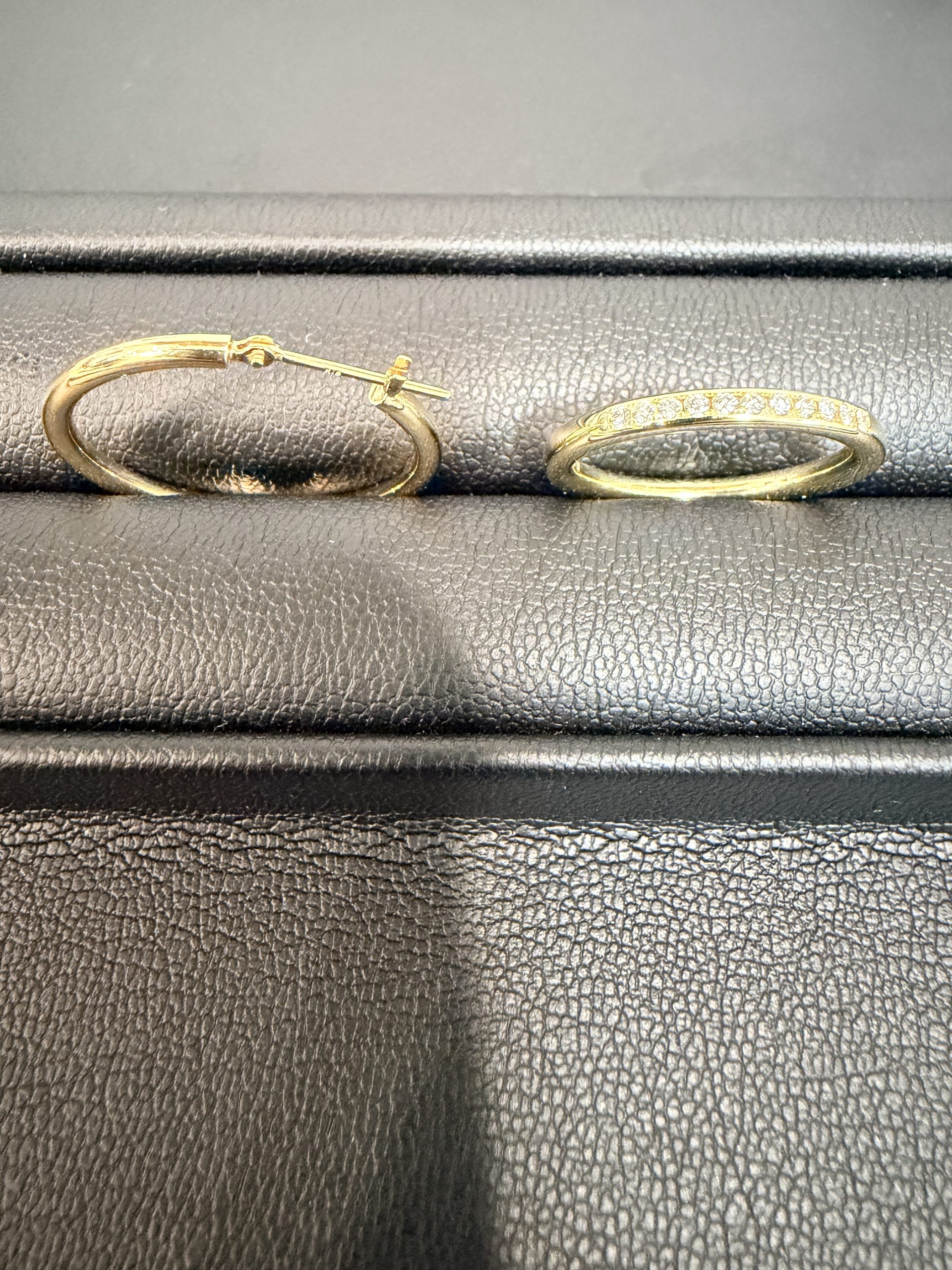 板野町吹田のお客様から買取したK18メレダイヤ付きリングとK18ピアス